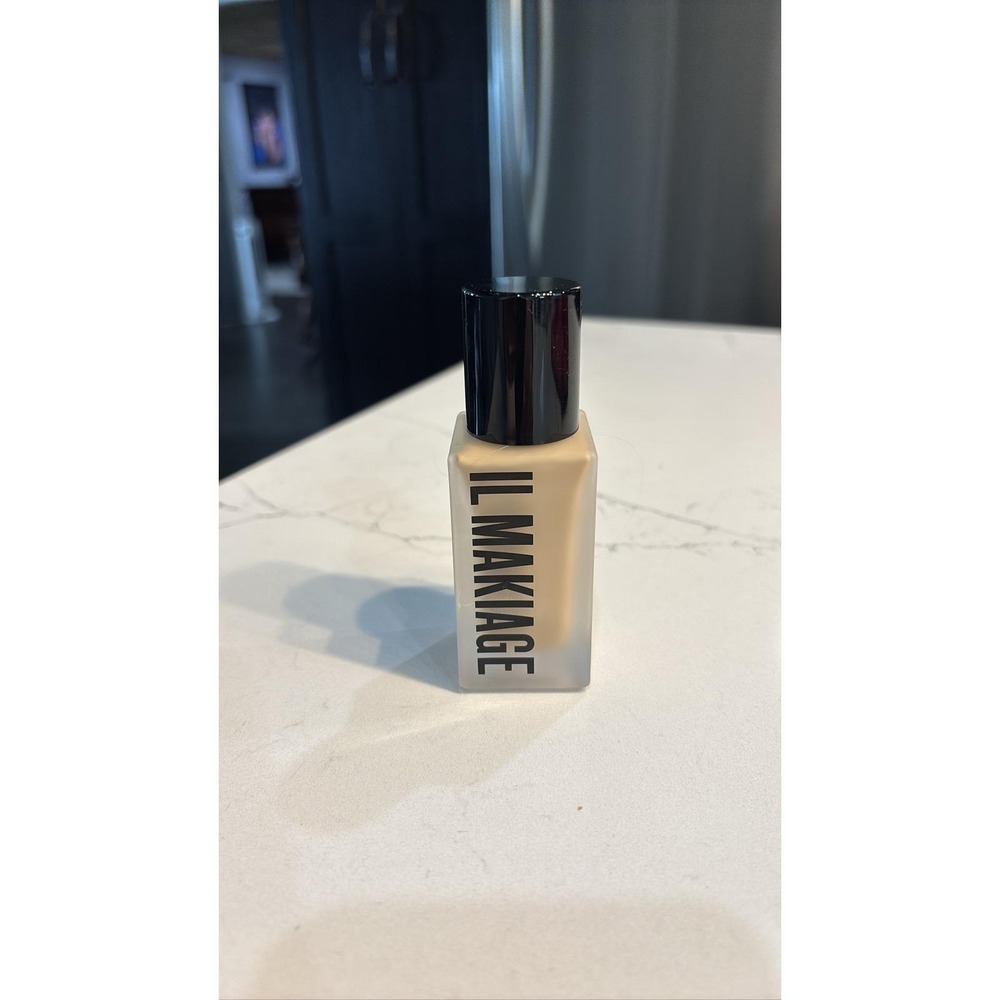 IL MAKIAGE Woke Up Like This Base Foundation 1 oz 30ml 040 Woke Up like This NEW